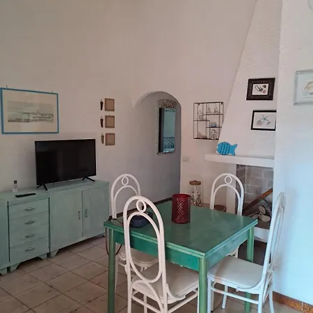 Apartment Casetta La Salvia Cannigione